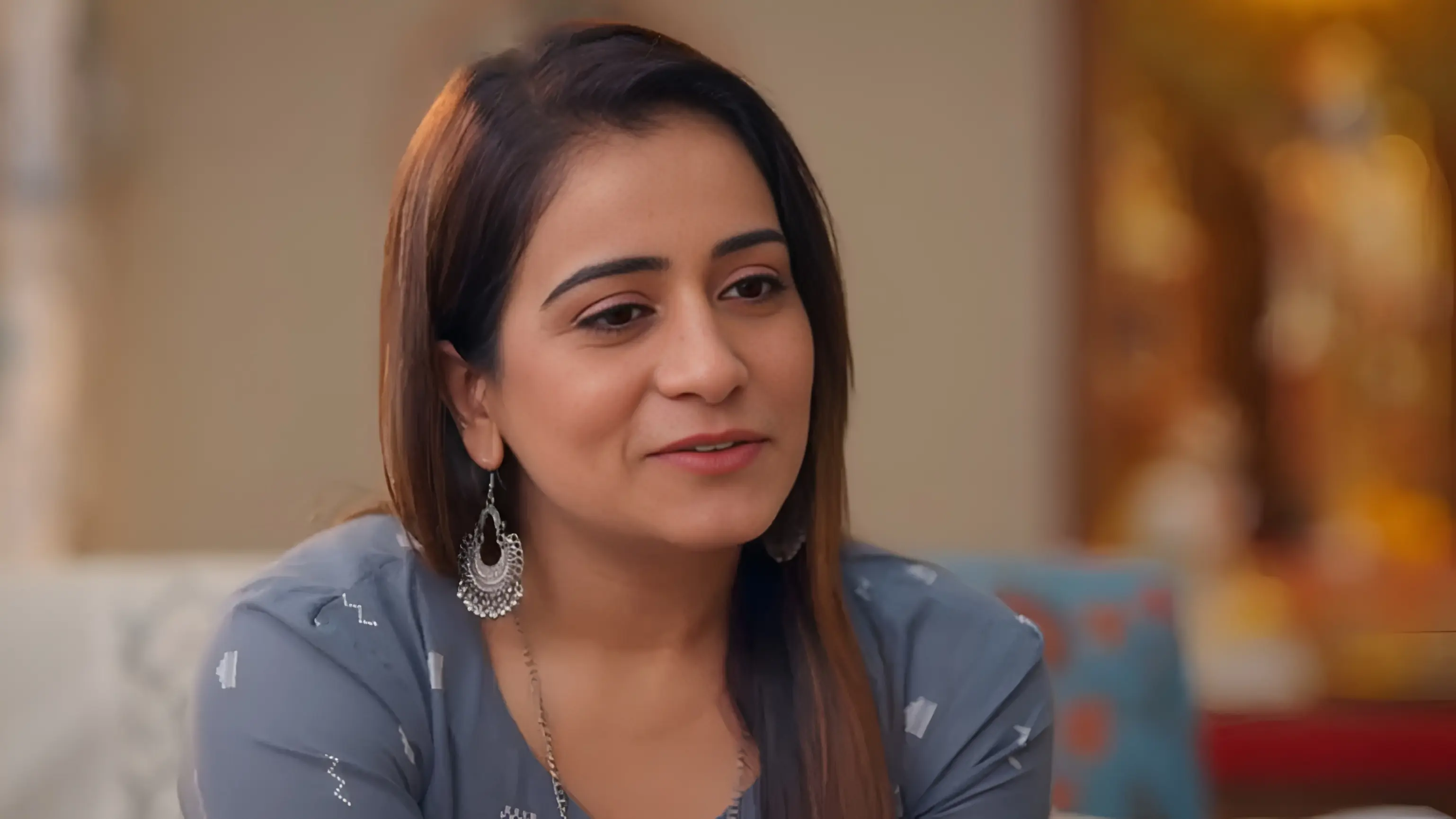 From Meenal to Aarti: Khushi Solanki's Bold New Role in Humari Radha Is Breaking the Internet — Here's Why Fans Can't Stop Talking